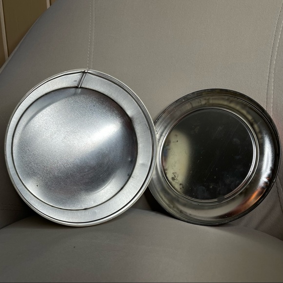 Vintage Butterfly Floral Round Tin Multicolor Victorian Design 7in X 4in - Picture 5 of 5